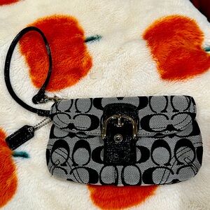 Vintage Coach Wristlet Wallet New Never Used.  7 1/2 inch wide and 4 1/2 inch